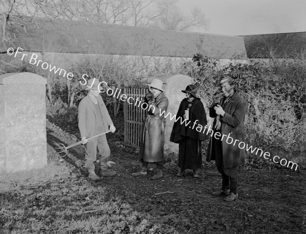 FARMER WITH LADIES & GENT